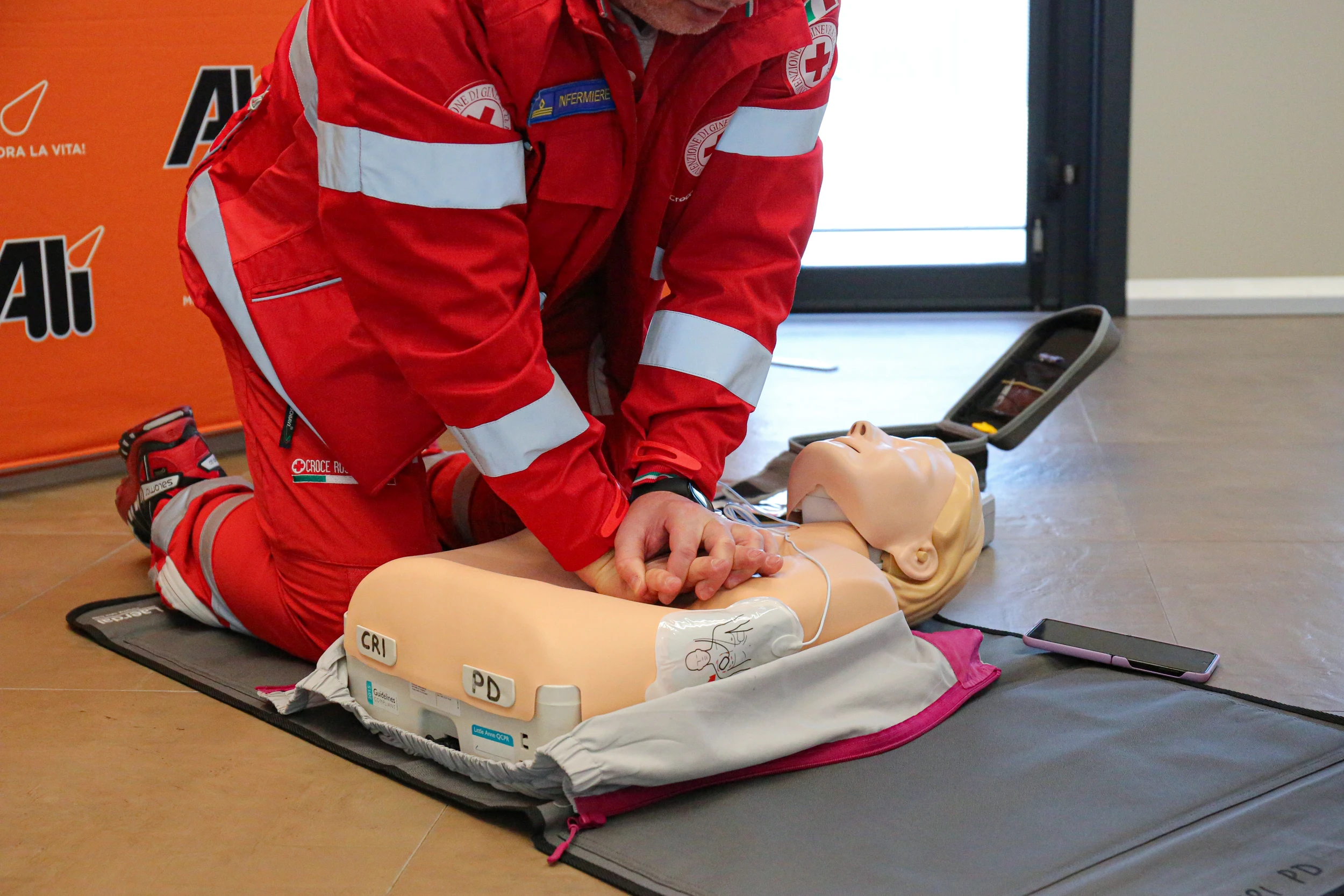Formazione al primo soccorso con la Croce Rossa