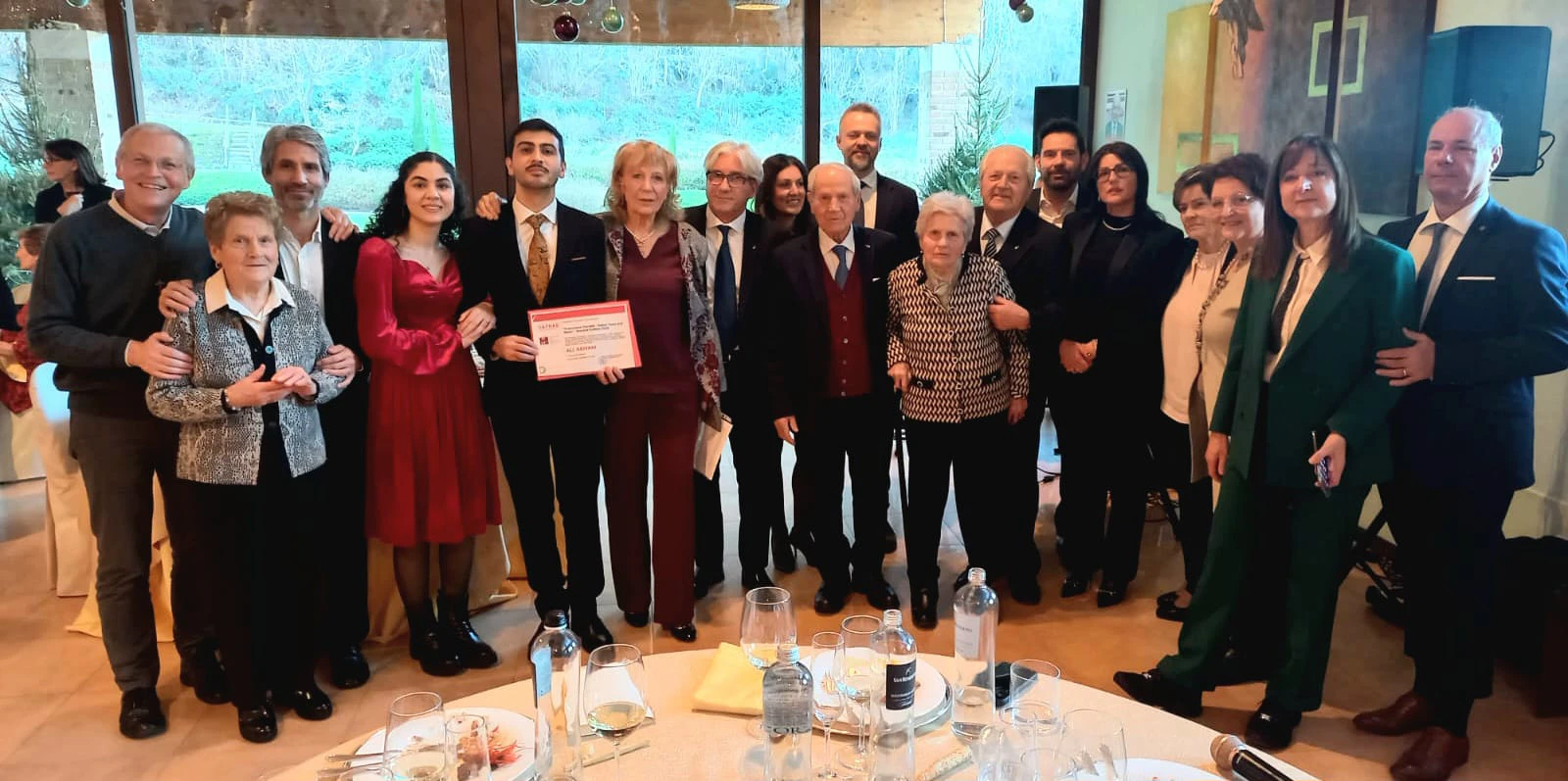 Consegna di un premio di studio sostenuto dalla Fondazione Alì Francesco Canella